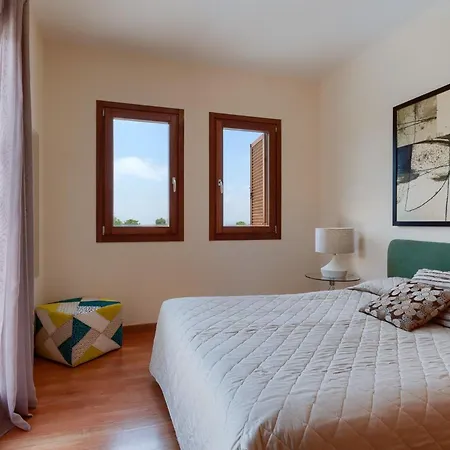 Villa Aphrodite Hills Junior Junior J032 Air Conditioning Paphos